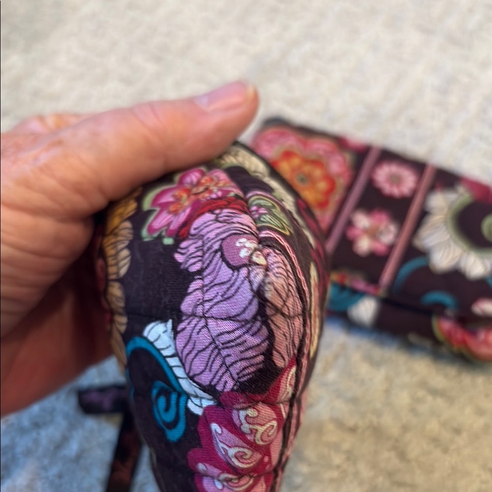 Vera Bradley $$ Pink/Red/Brown Wallet, coin purse, and curling iron cover. EUC - Picture 10 of 14